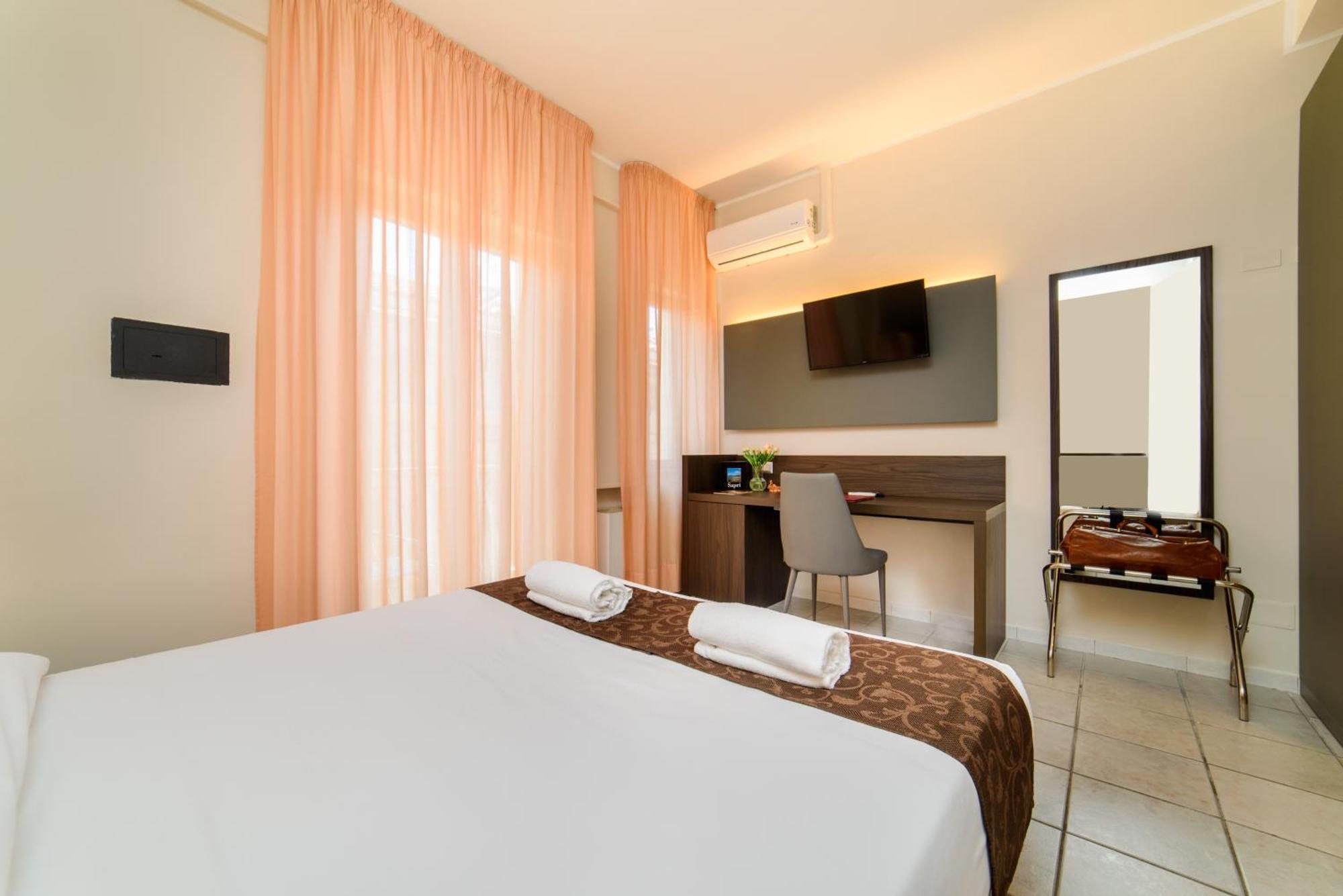 סאפרי Hotel Tirreno מראה חיצוני תמונה