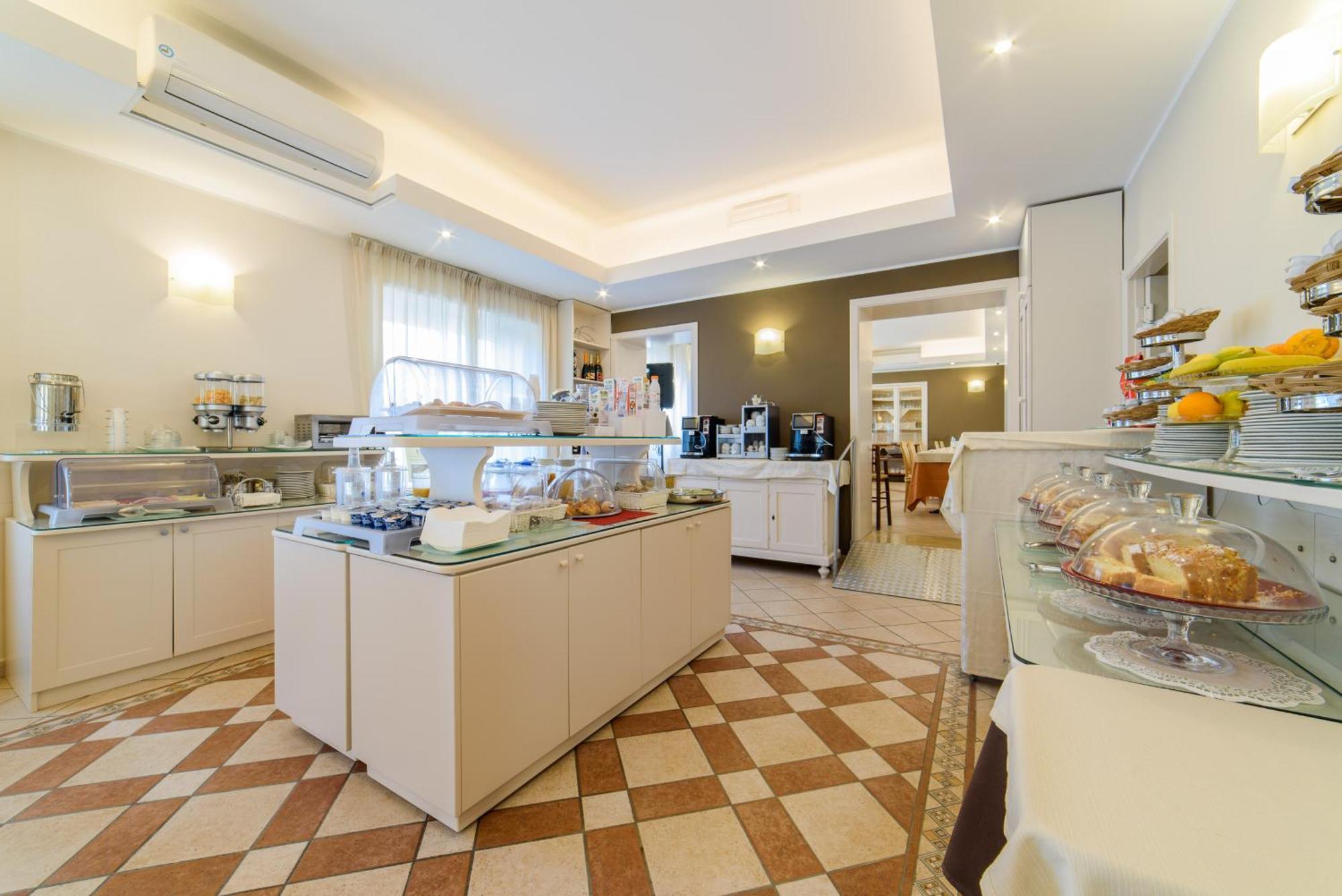 סאפרי Hotel Tirreno מראה חיצוני תמונה