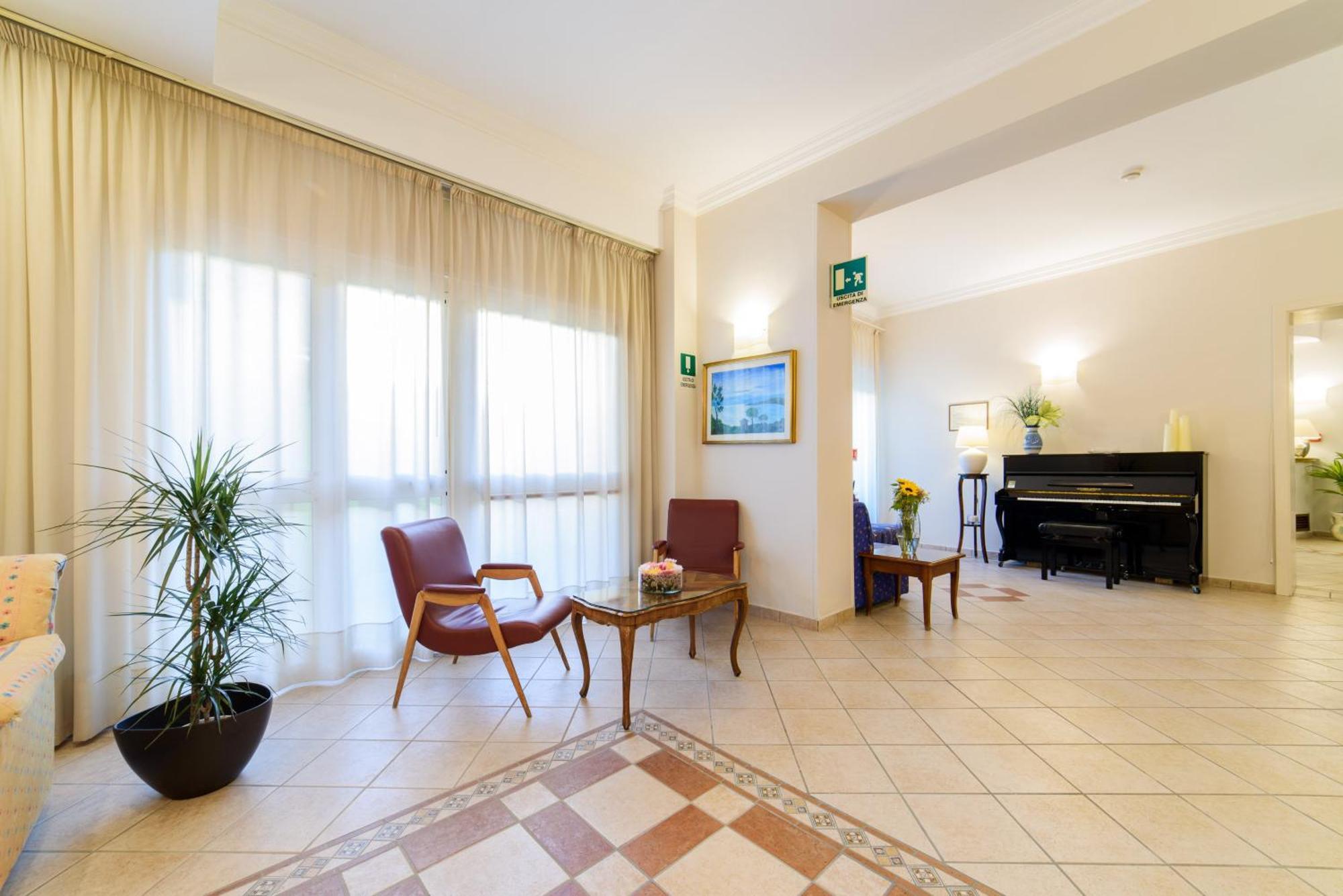 סאפרי Hotel Tirreno מראה חיצוני תמונה