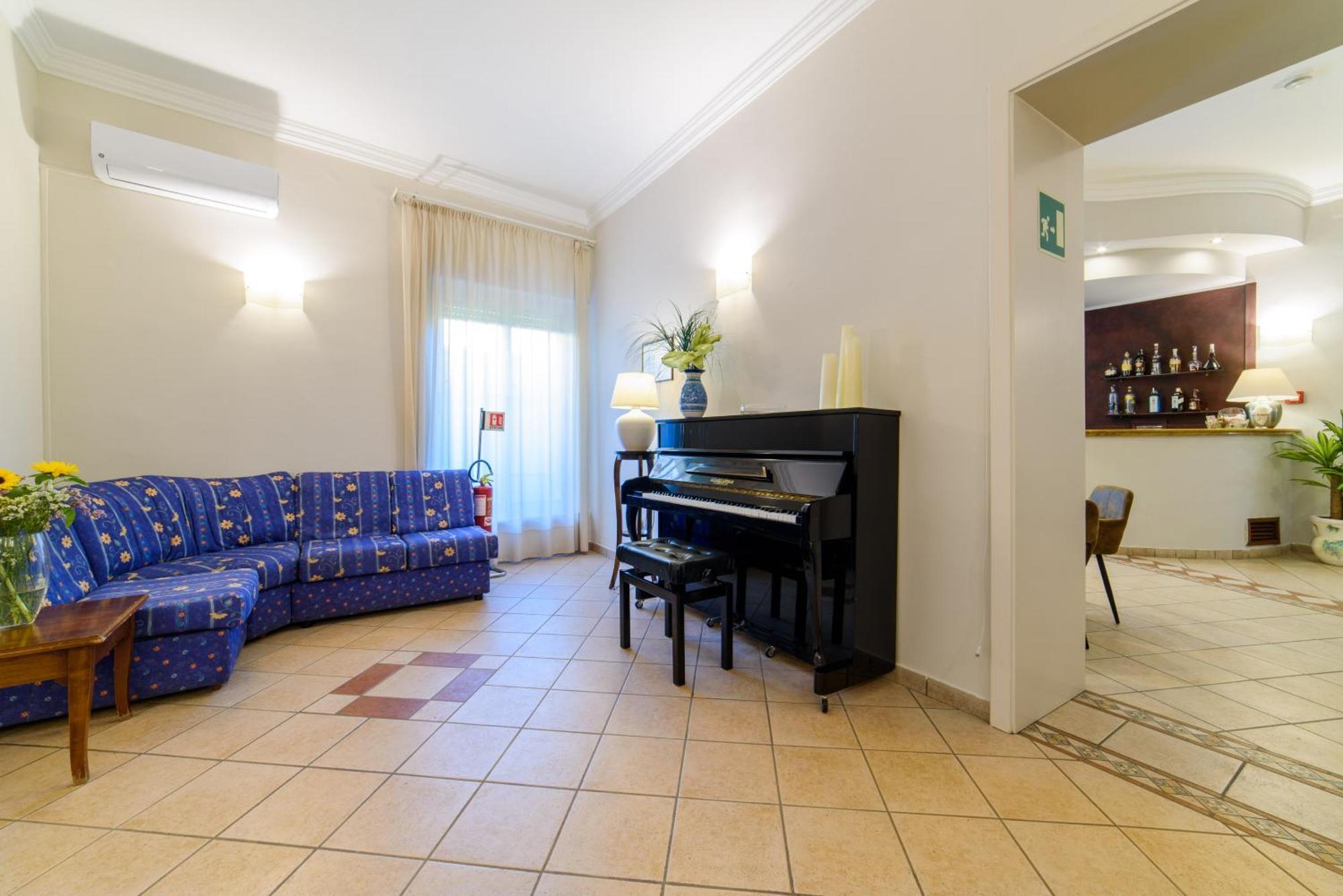 סאפרי Hotel Tirreno מראה חיצוני תמונה